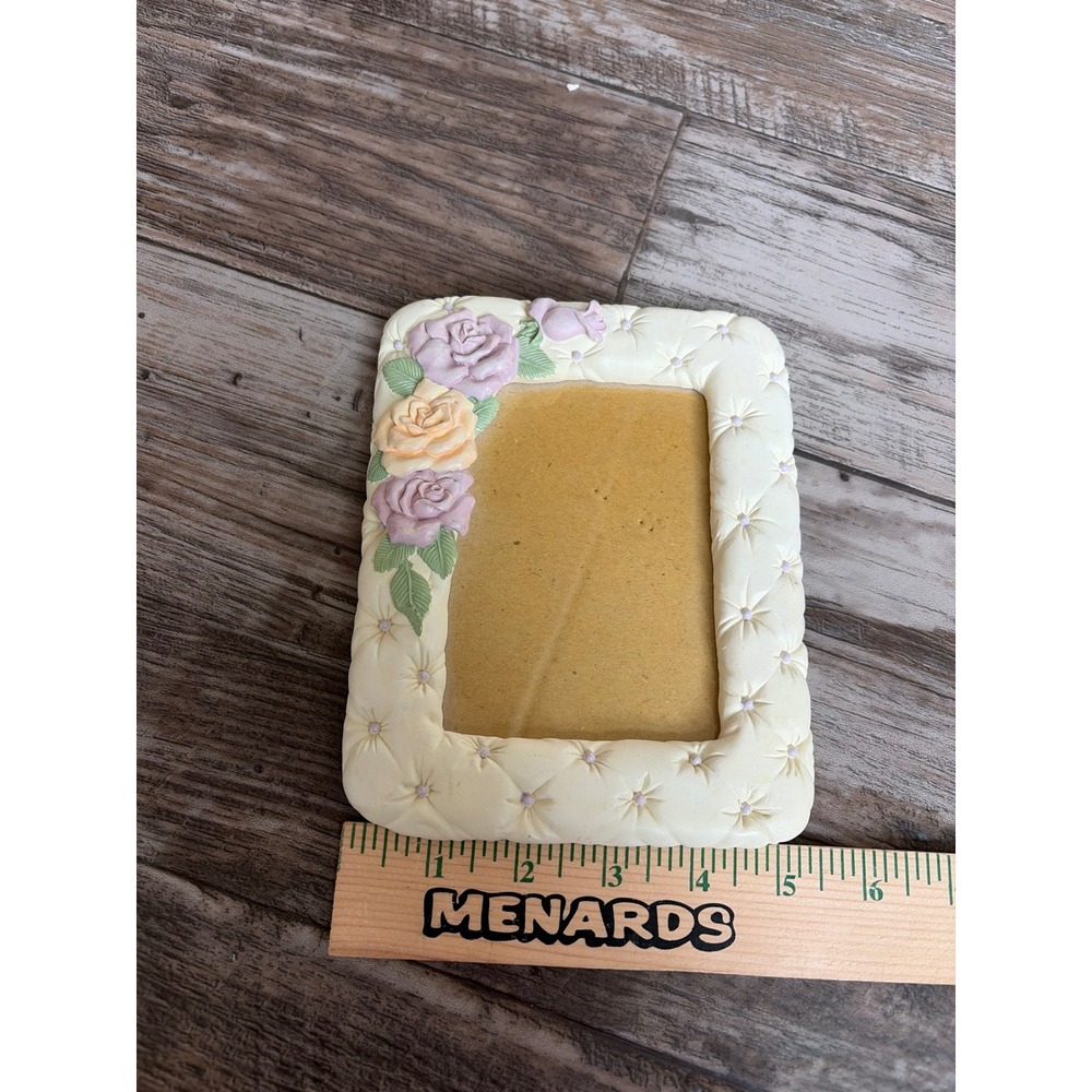 Vintage Tufted Rose Picture Frame Cream Quilted Resin Floral wedding 3d 4.5x6 - Picture 2 of 4